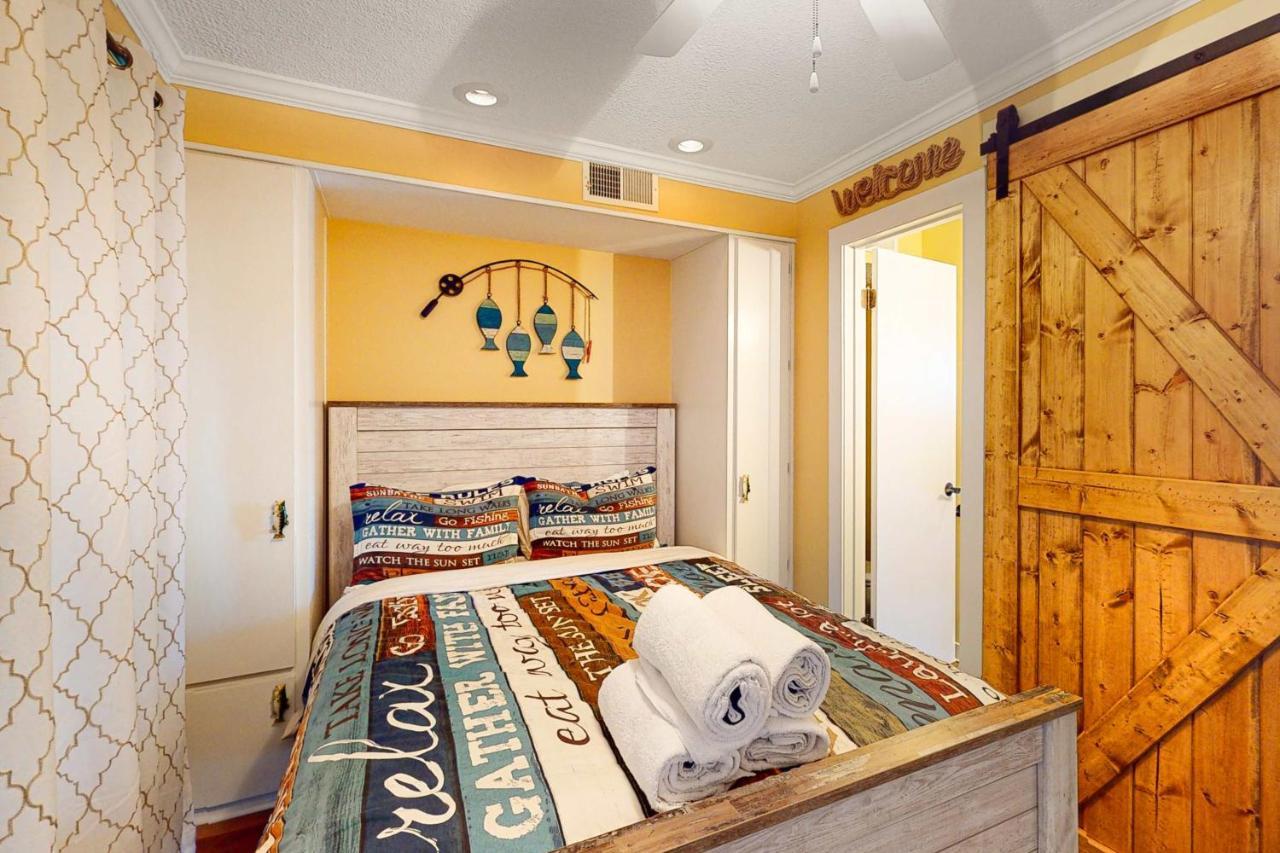 Cool Water Apartment Moneta Bagian luar foto