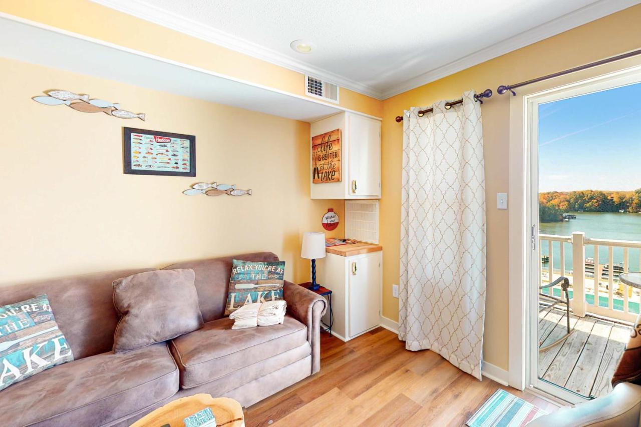 Cool Water Apartment Moneta Bagian luar foto