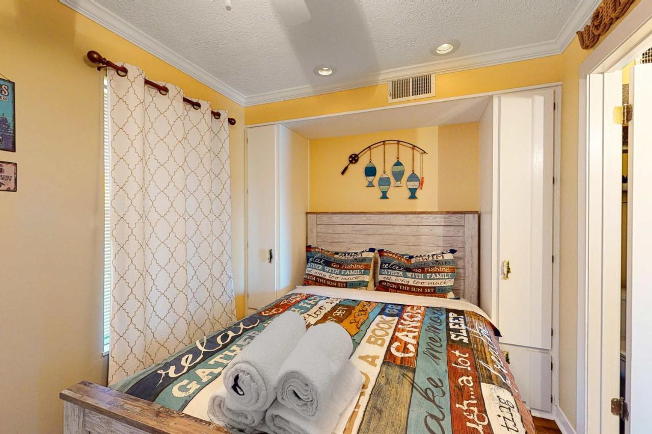 Cool Water Apartment Moneta Bagian luar foto